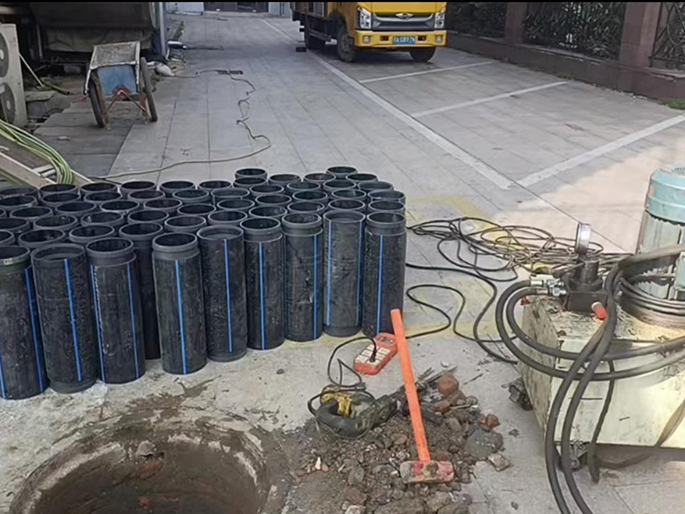 通海口镇PE置换管厂家 DN315置换管 非开挖管短管置换